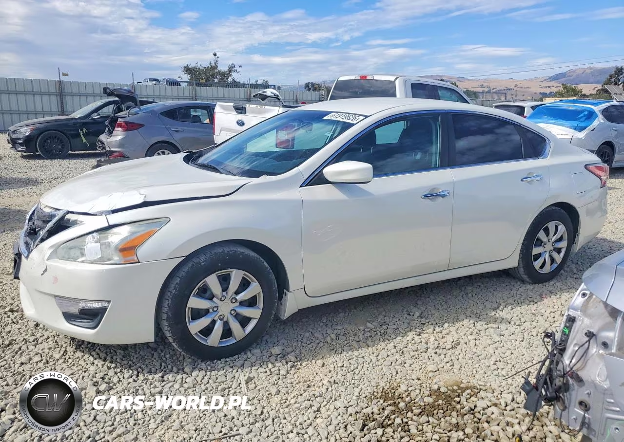 2015 Nissan Altima 2.5 S VIN:1N4AL3AP5FC269455 - 1