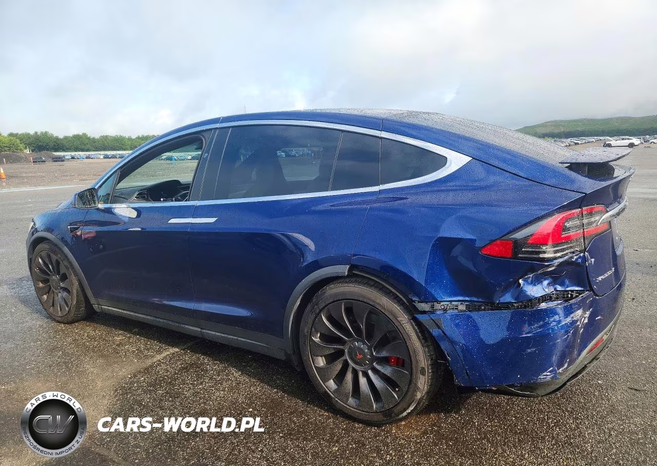 2017 Tesla Model X VIN:5YJXCBE40HF075999 - 2