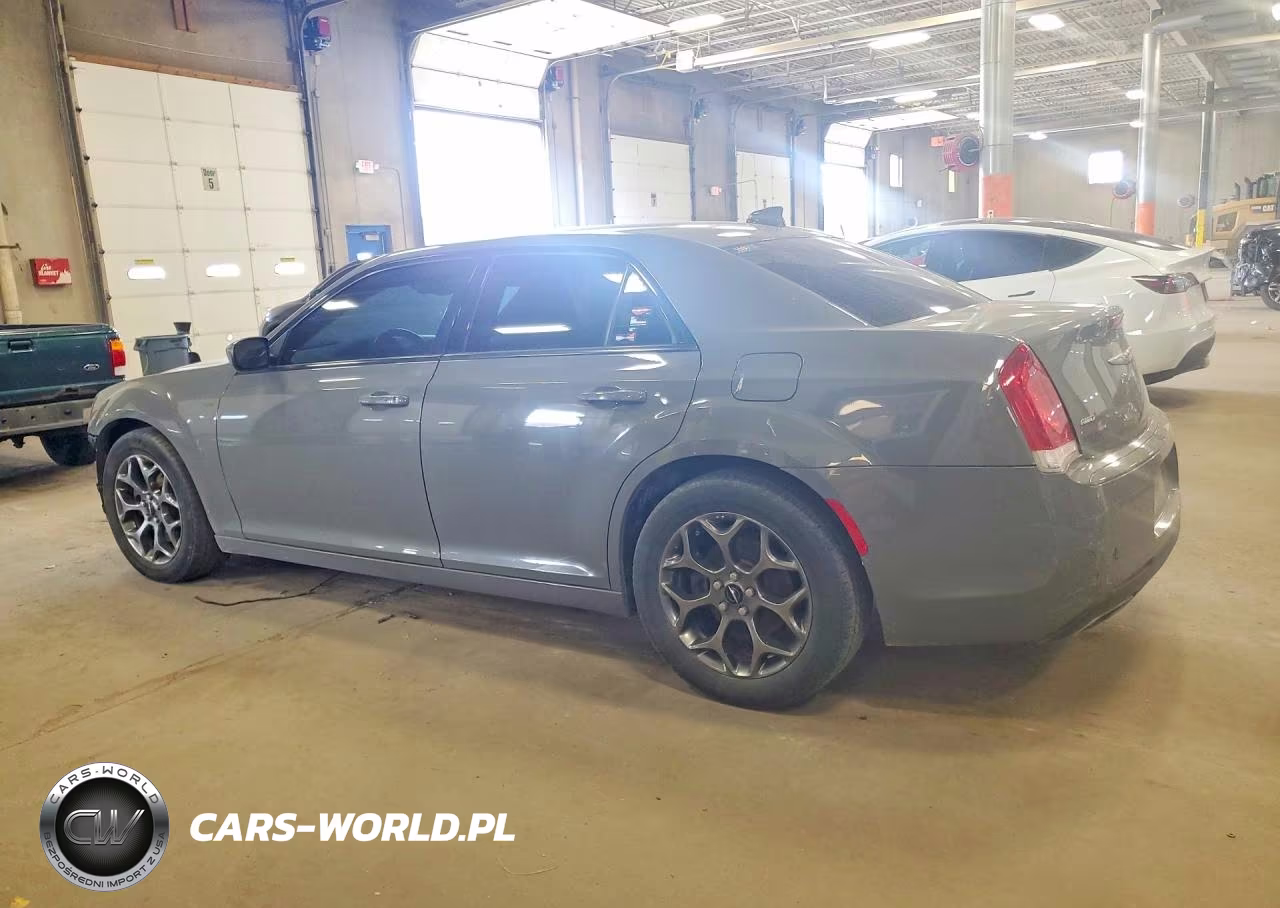 2017 Chrysler 300 S VIN:2C3CCAGG7HH534430 - 2