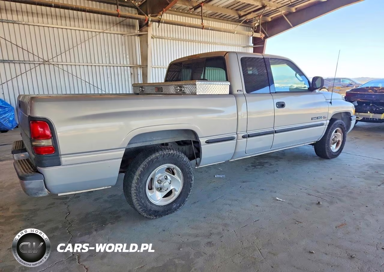 1998 Dodge Ram 1500 VIN:1B7HC13ZXWJ224891 - 3