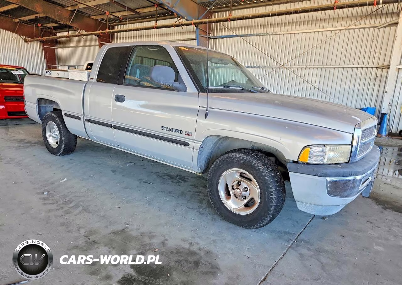 1998 Dodge Ram 1500 VIN:1B7HC13ZXWJ224891 - 4