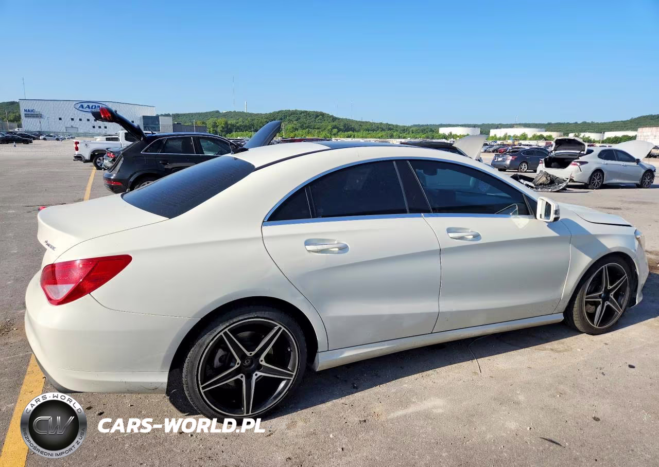 2018 Mercedes-Benz Cla 250 4Matic VIN:WDDSJ4GBXJN521080 - 3