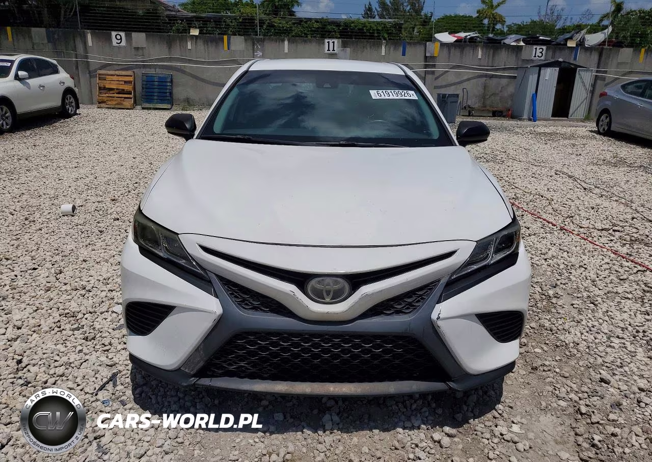 2020 Toyota Camry Se VIN:4T1G11AK2LU885120 - 5