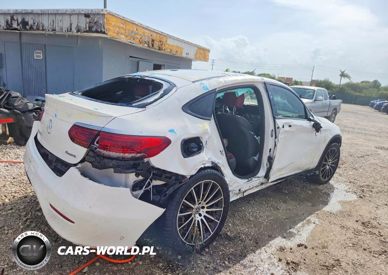 2023 Mercedes-Benz Glc Coupe 300 4Matic VIN:W1N0J8EB9PG128026 - 3