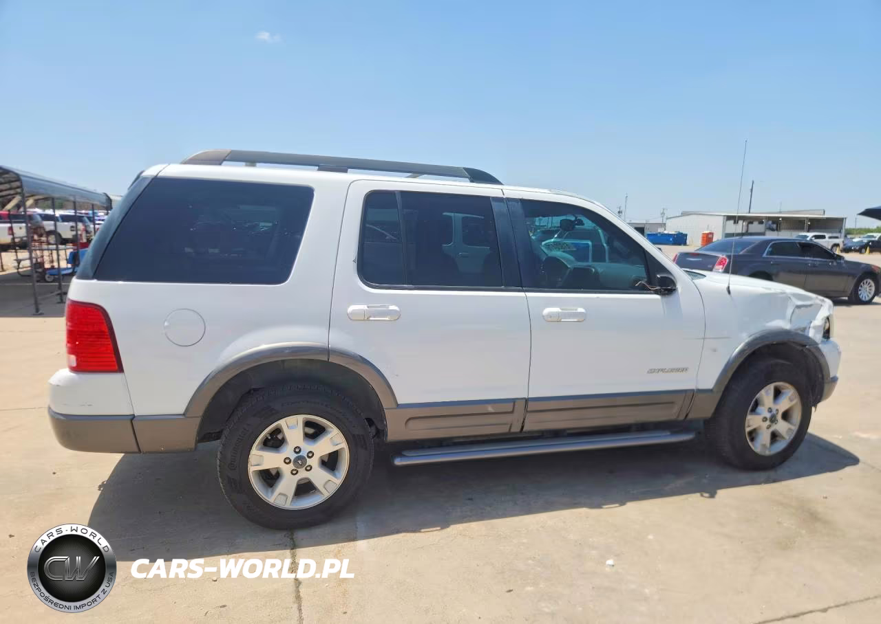 2005 Ford Explorer Xlt VIN:1FMZU63K95UB01349 - 3