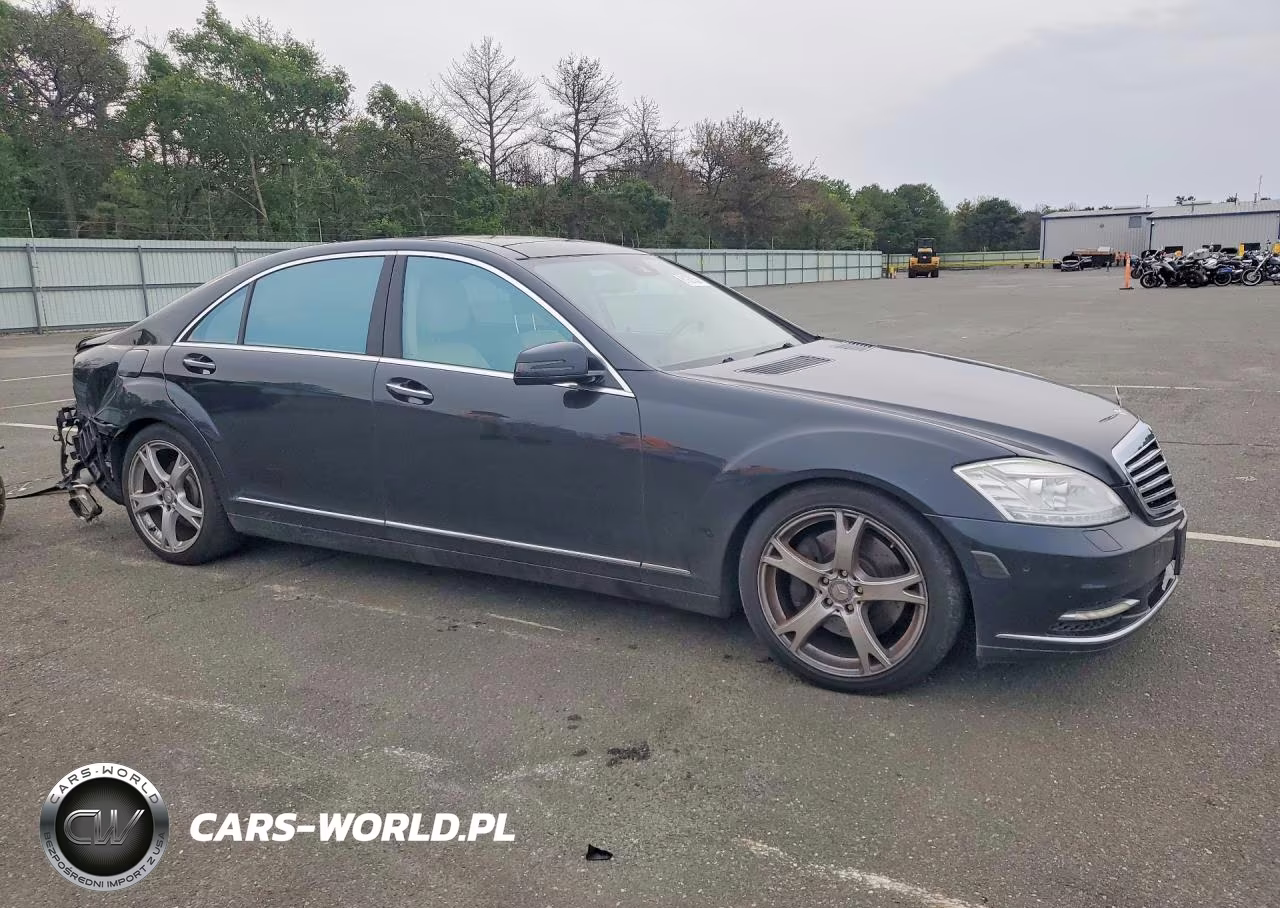2013 Mercedes-Benz S 550 4Matic VIN:WDDNG9EB5DA526033 - 4