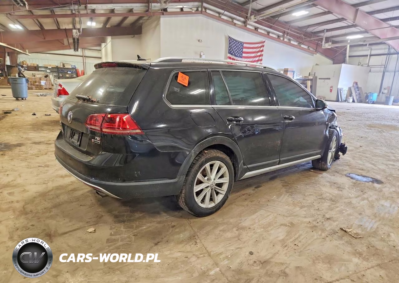 2017 Volkswagen Golf Alltrack S VIN:3VWH17AU4HM511159 - 3
