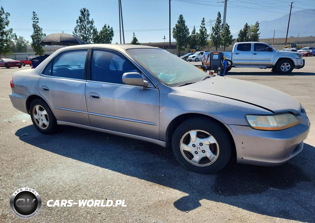 2000 Honda Accord Ex VIN:1HGCG6672YA077587 - 4