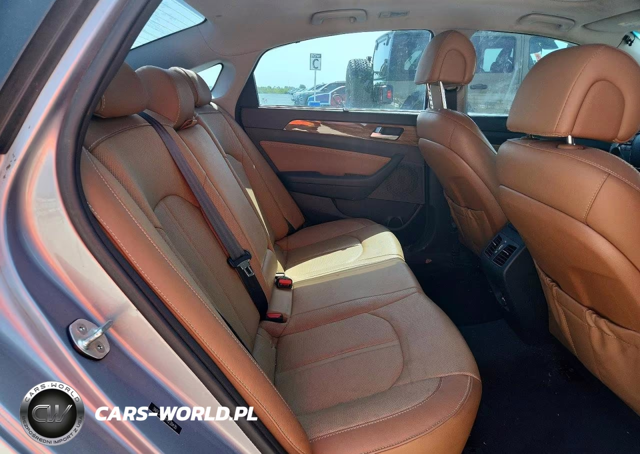 2015 Hyun Sonata VIN:5NPE34AF7FH230430 - 10