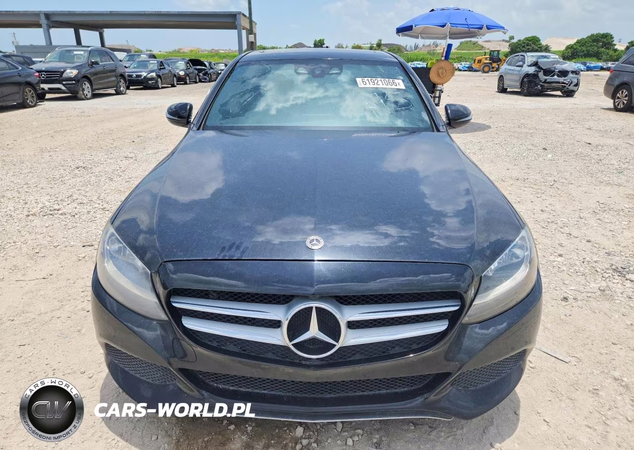 2018 Mercedes-Benz C 300 VIN:55SWF4JB5JU246804 - 5