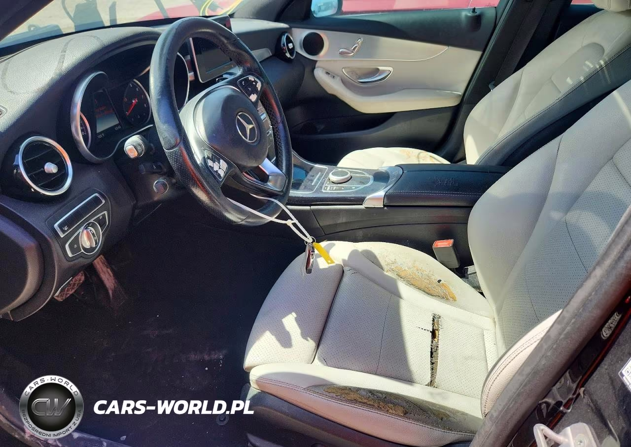 2018 Mercedes-Benz C 300 VIN:55SWF4JB5JU246804 - 7