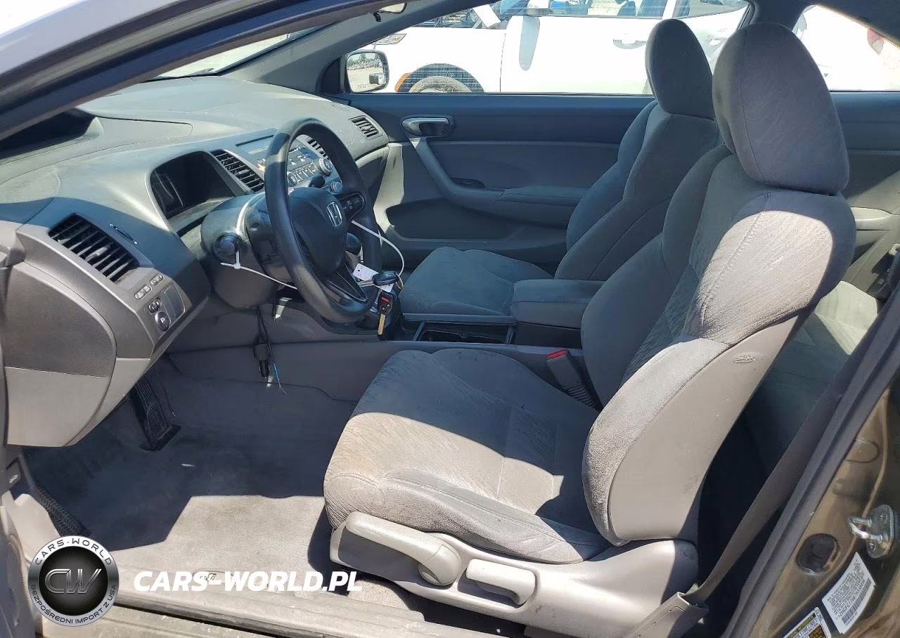 2007 Honda Civic Lx VIN:2HGFG12687H558456 - 7