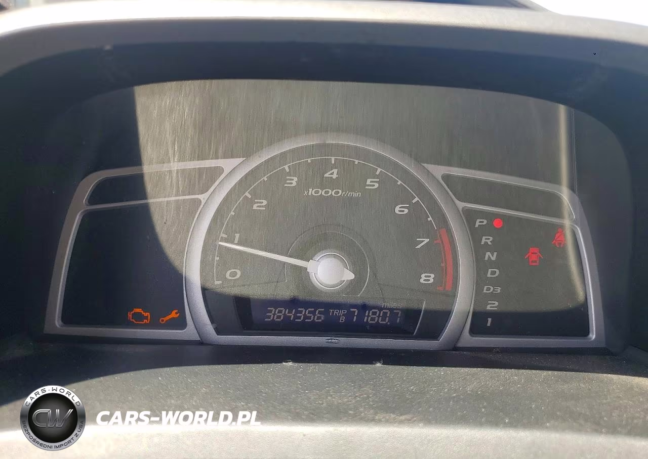 2007 Honda Civic Lx VIN:2HGFG12687H558456 - 9