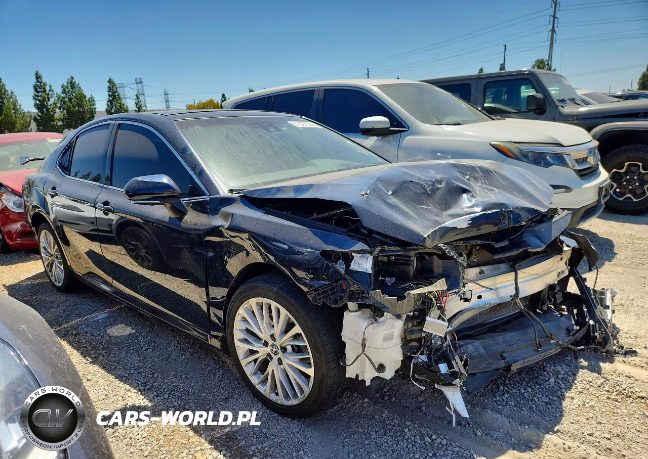 2018 Toyota Camry Xle V6 VIN:4T1BZ1HK5JU505502 - 4