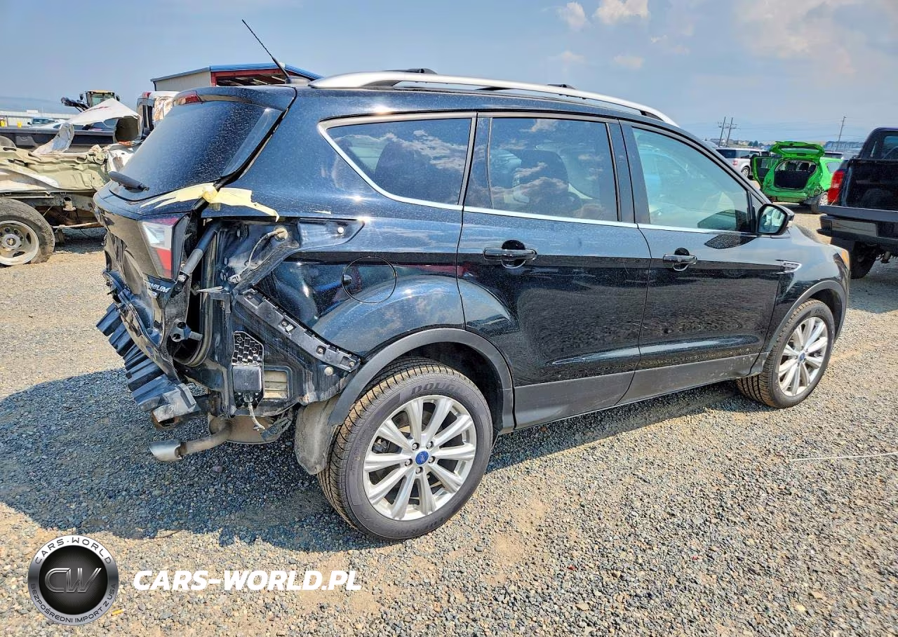 2017 Ford Escape Titanium VIN:1FMCU9J99HUC96266 - 3