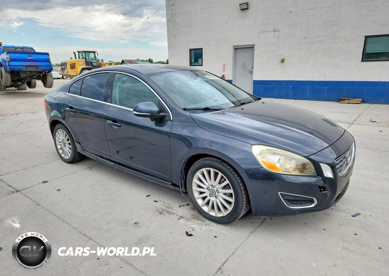 2012 Volvo S60 T5 VIN:YV1622FSXC2100179 - 4
