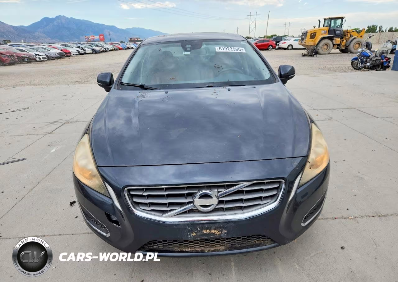 2012 Volvo S60 T5 VIN:YV1622FSXC2100179 - 5