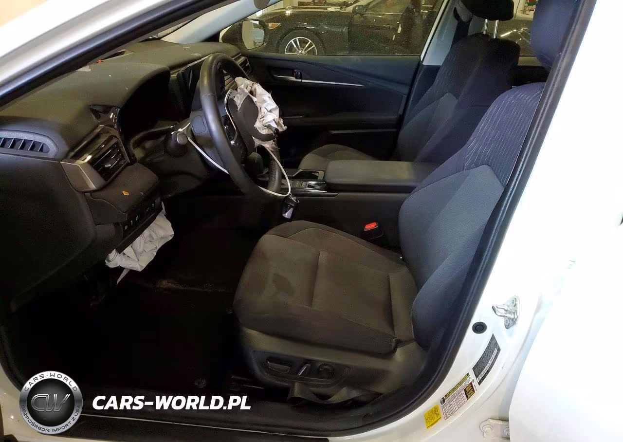 2025 Toyota Camry Le VIN:4T1DBADK8SU015026 - 7