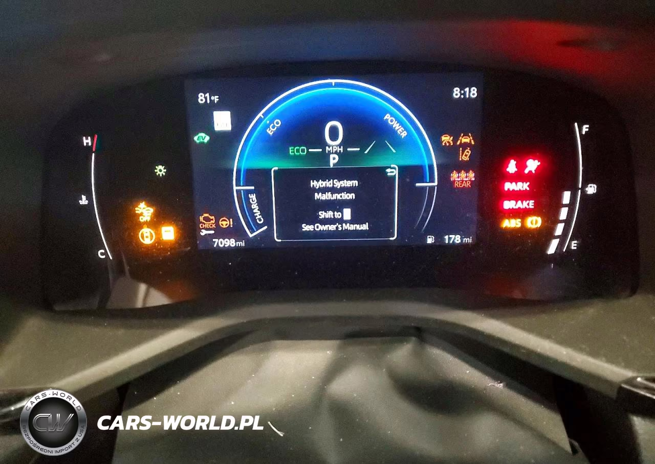 2025 Toyota Camry Le VIN:4T1DBADK8SU015026 - 9