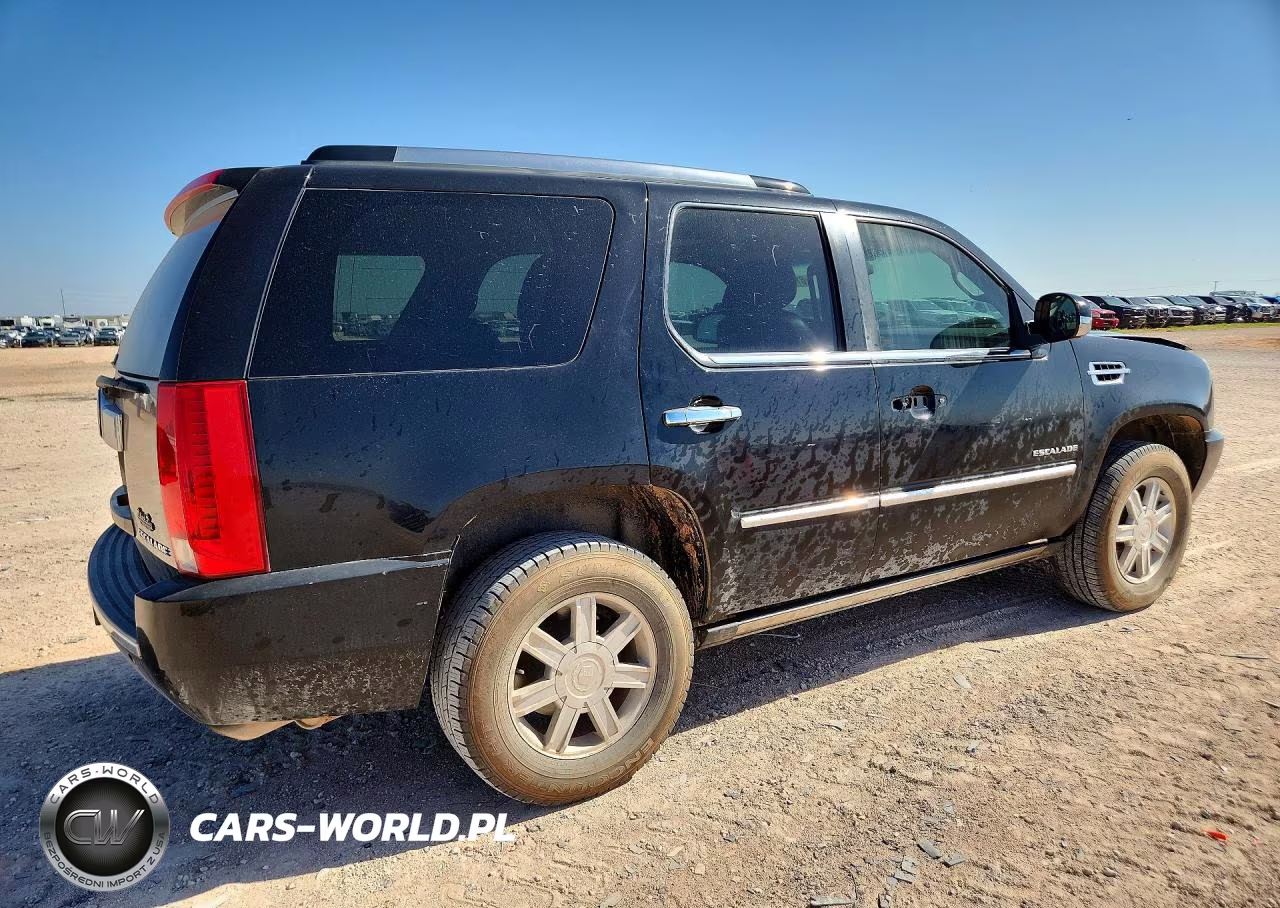 2011 Cadillac Escalade Premium VIN:1GYS3CEF0BR184749 - 3