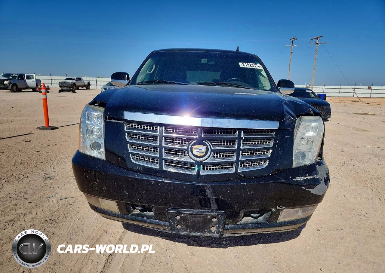2011 Cadillac Escalade Premium VIN:1GYS3CEF0BR184749 - 5