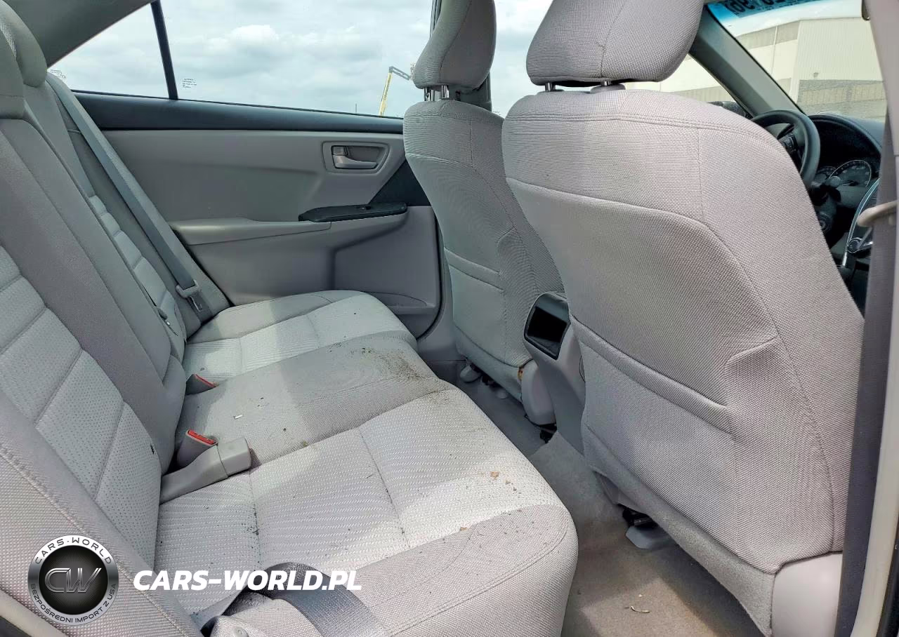 2015 Toyota Camry Le VIN:4T4BF1FK5FR464281 - 10