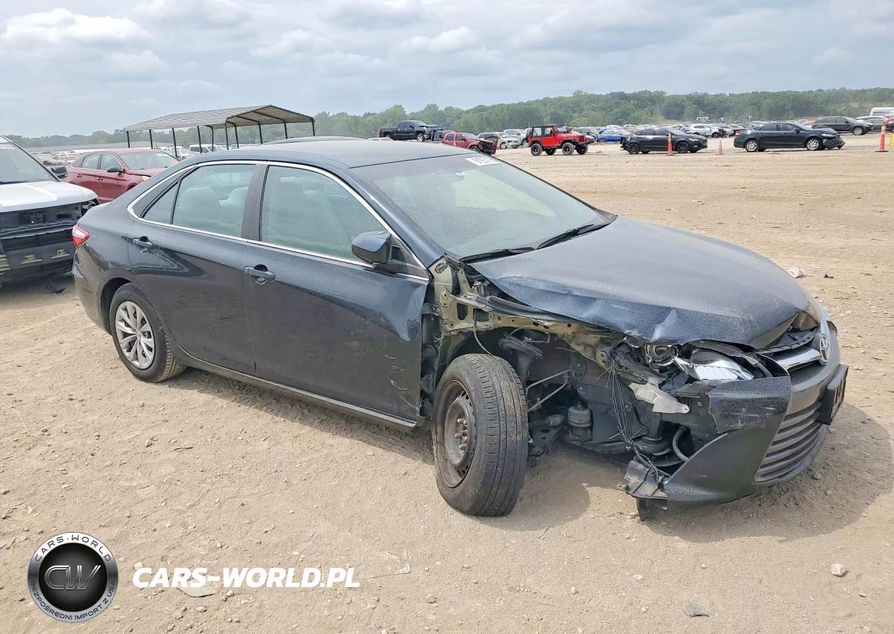 2015 Toyota Camry Le VIN:4T4BF1FK5FR464281 - 4