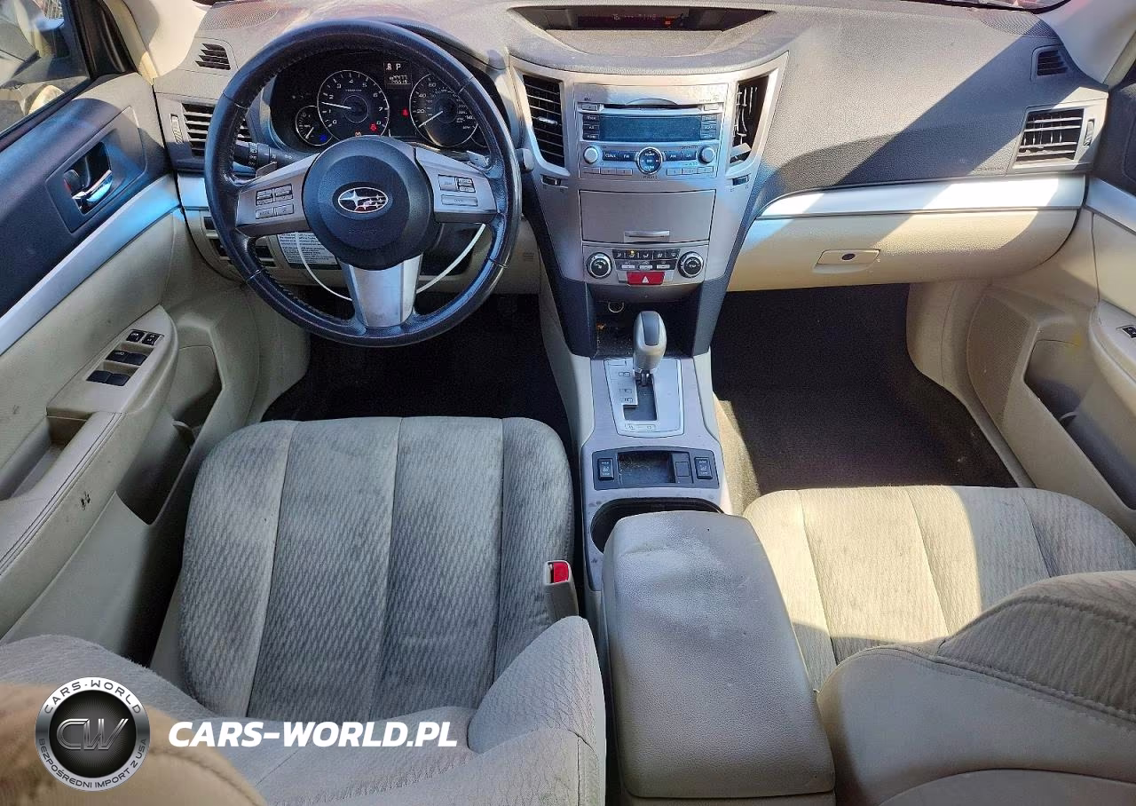 2011 Subaru Outback 2.5I Premium VIN:4S4BRBCC1B3438586 - 8