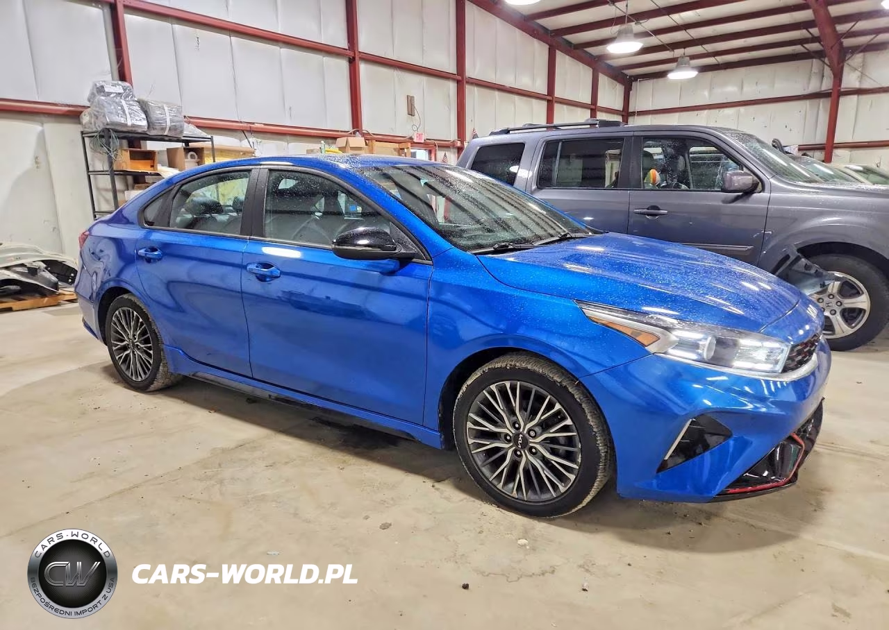 2022 Kia Forte Gt Line VIN:3KPF54AD2NE478049 - 4