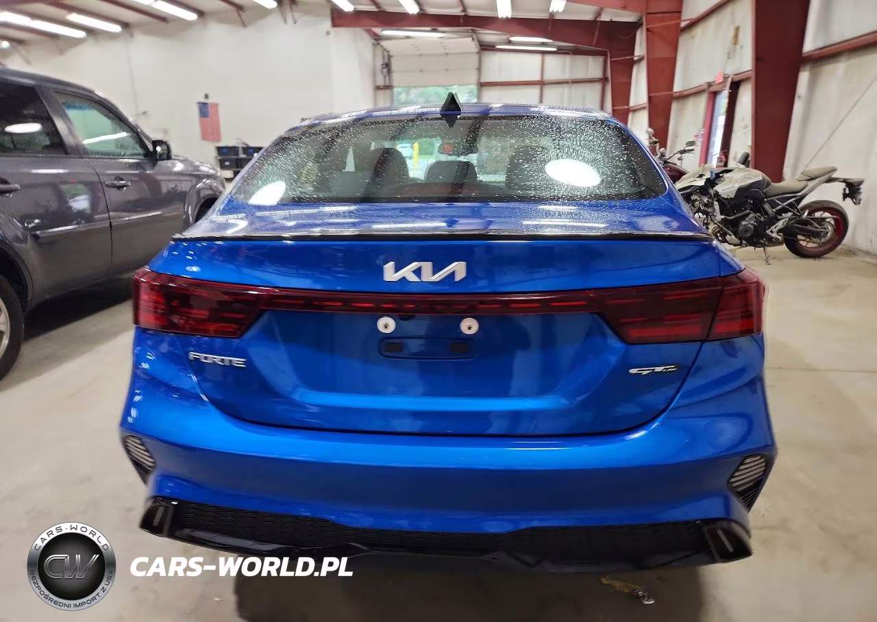 2022 Kia Forte Gt Line VIN:3KPF54AD2NE478049 - 6
