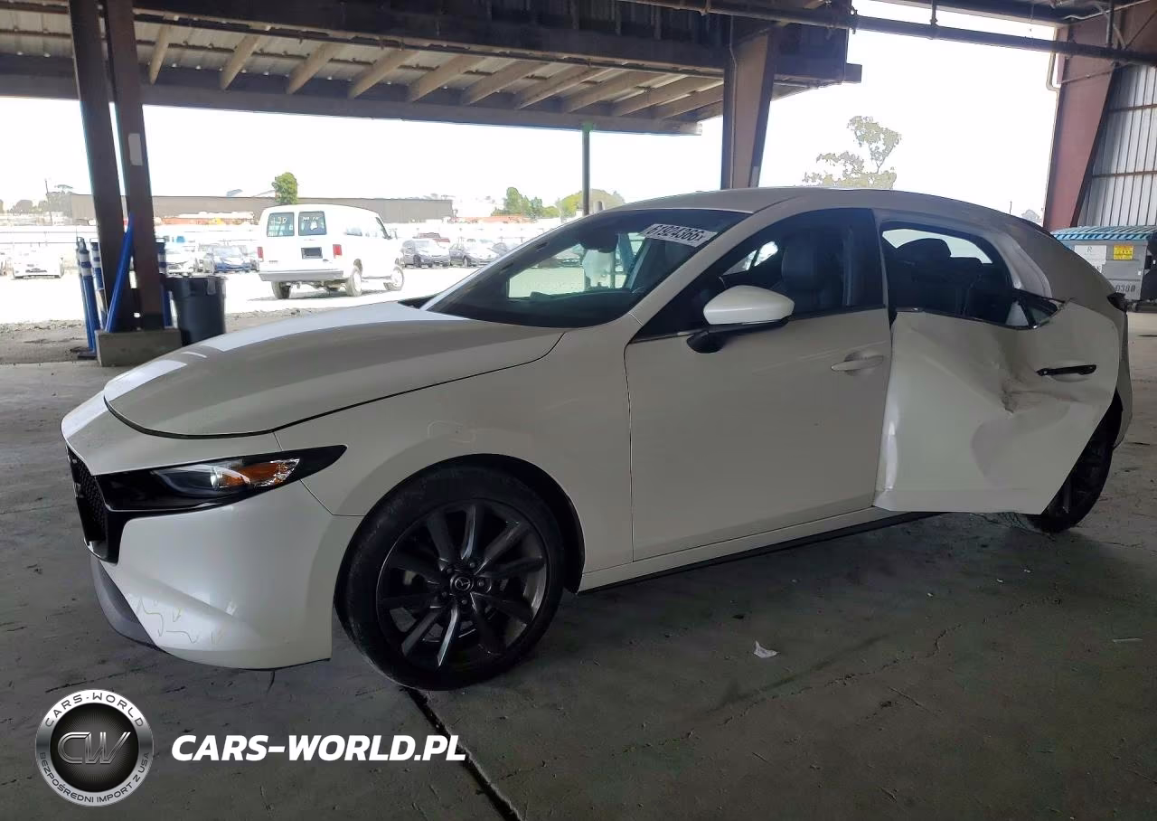 2021 Mazda 3 Select