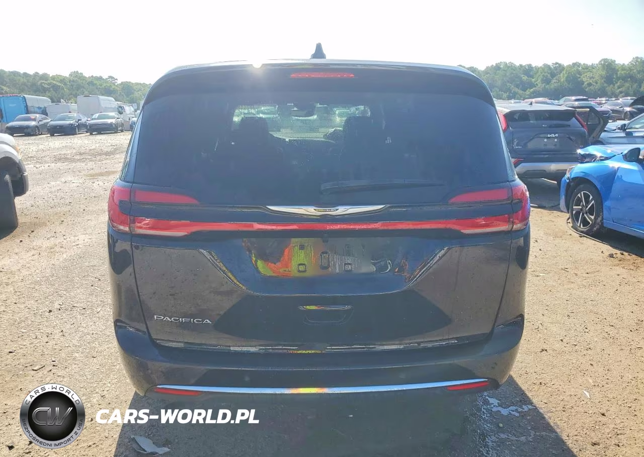 2026 Chrysler Pacifica Select VIN:2C4RC1BG4TR262743 - 6