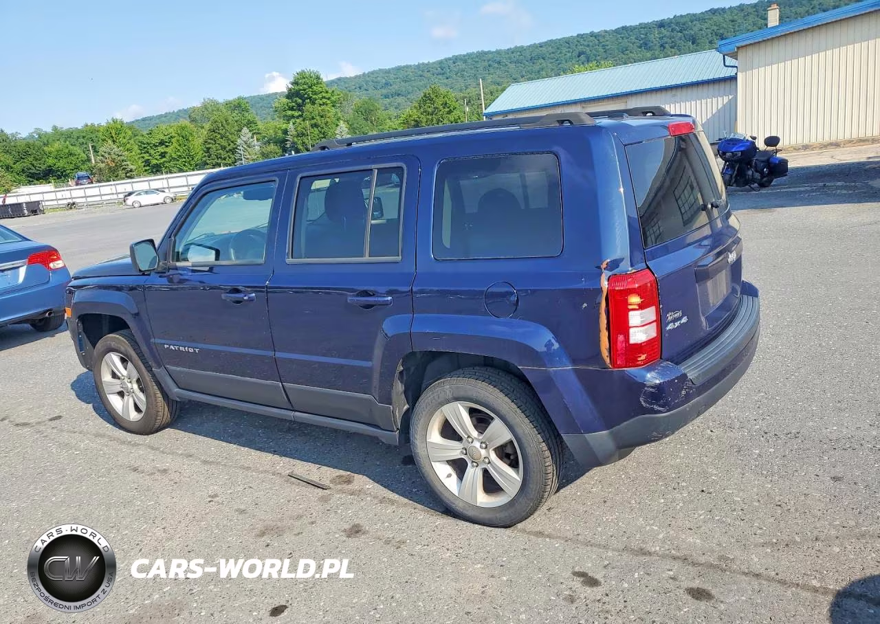 2016 Jeep Patriot Latitude VIN:1C4NJRFB8GD581119 - 2