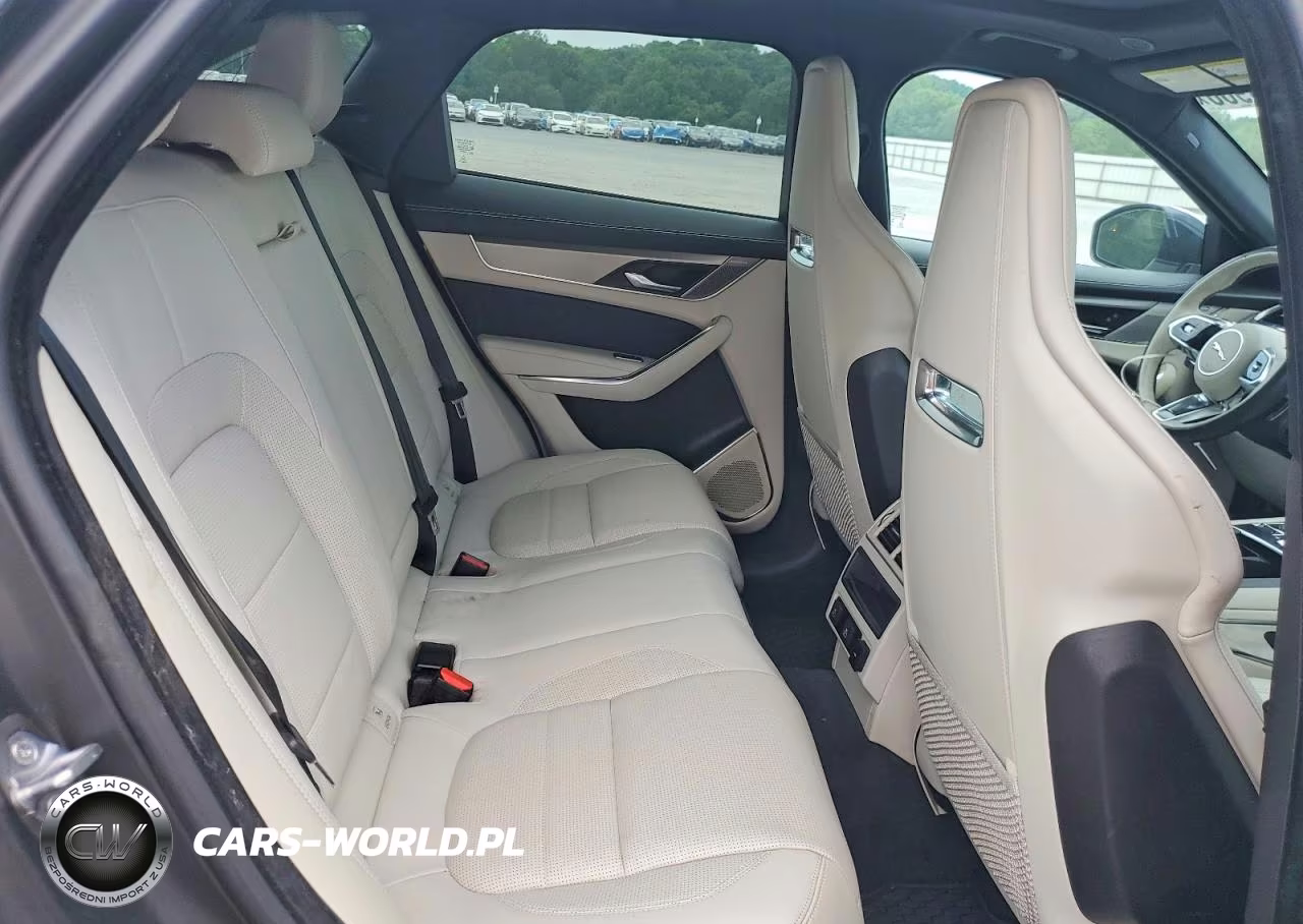 2024 Jaguar F-Pace R-Dynamic S VIN:SADCT2FU6RA735765 - 11
