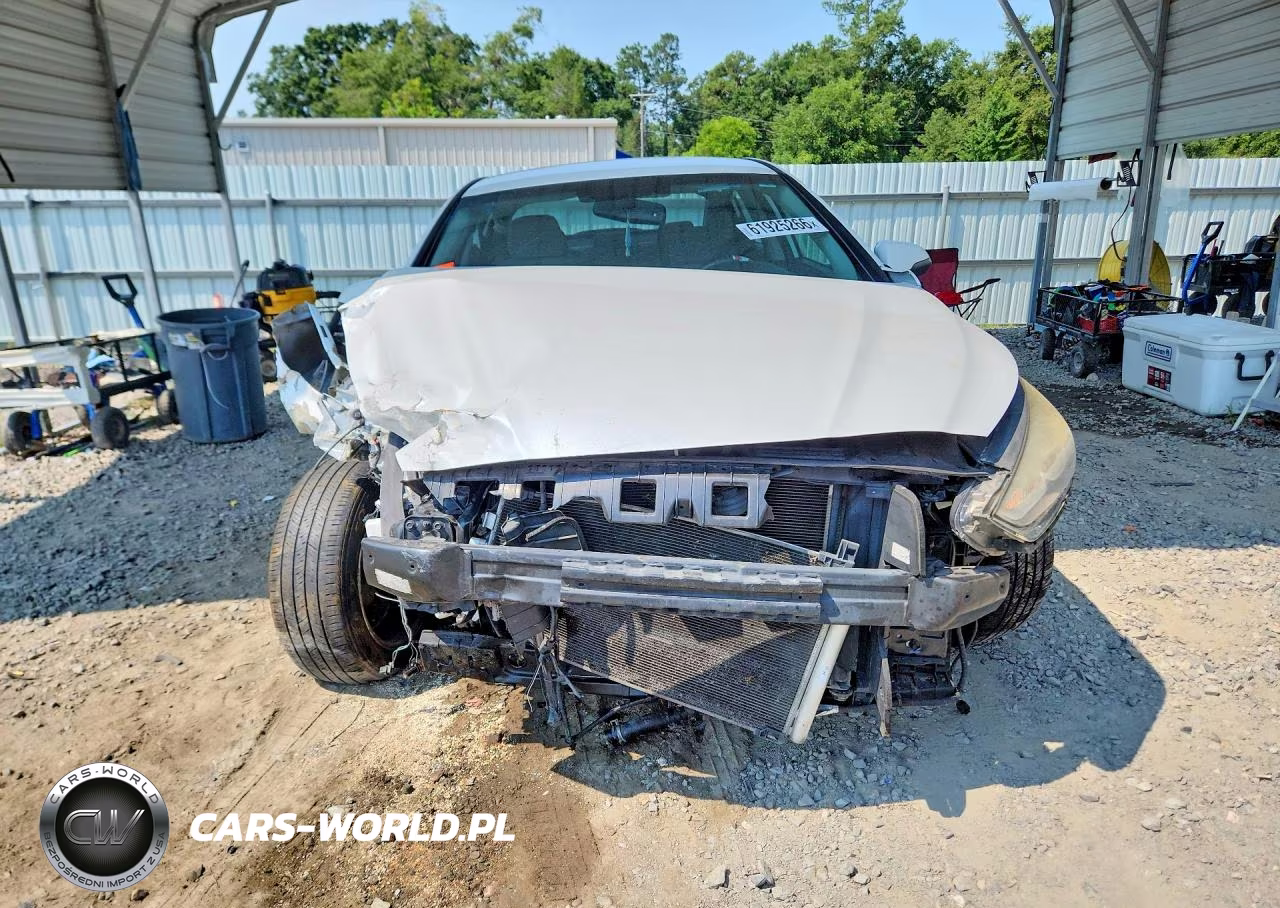 2018 Hyundai Sonata Sel VIN:5NPE34AF3JH611717 - 5