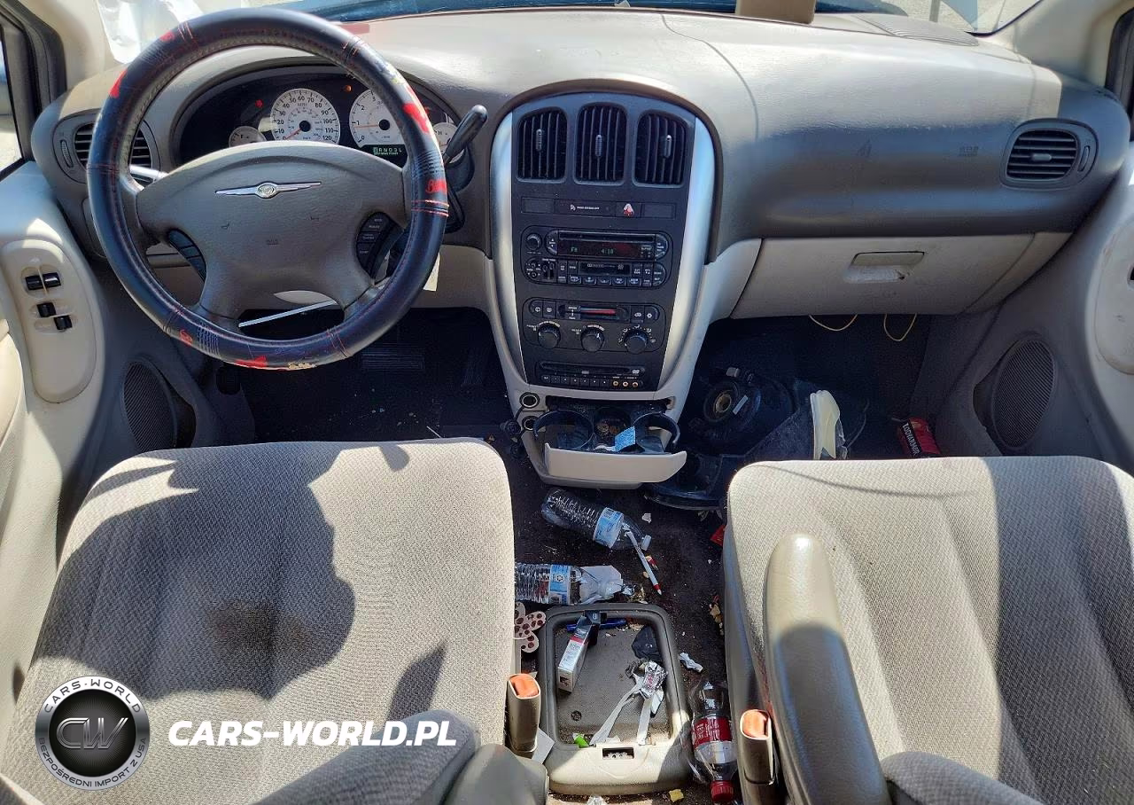 2005 Chrysler Town & Country Touring VIN:2C4GP54L35R191065 - 8