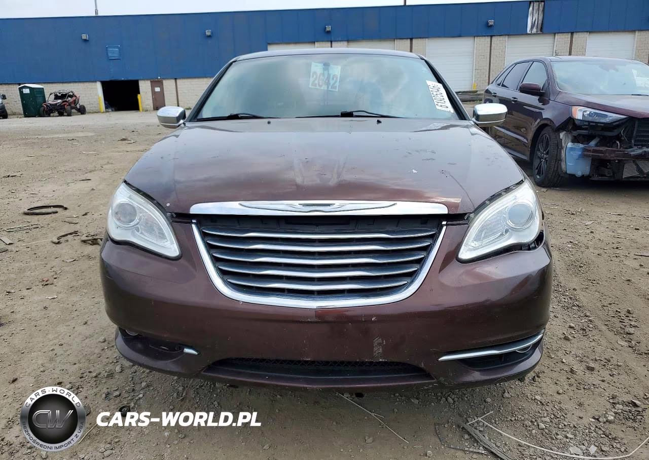 2012 Chrysler 200 Limited VIN:1C3CCBCB1CN305693 - 5