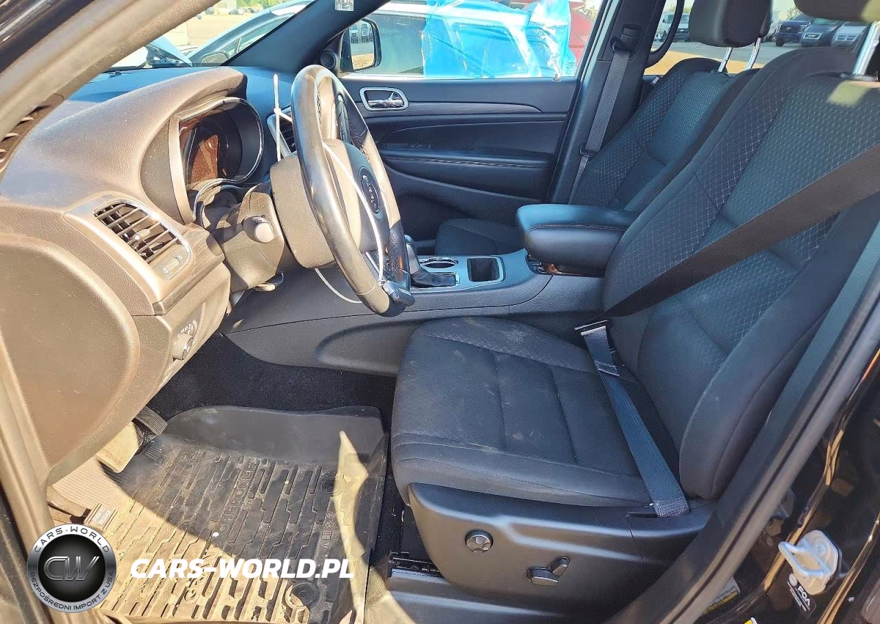 2021 Jeep Grand Cherokee Laredo VIN:1C4RJFAG5MC828357 - 7