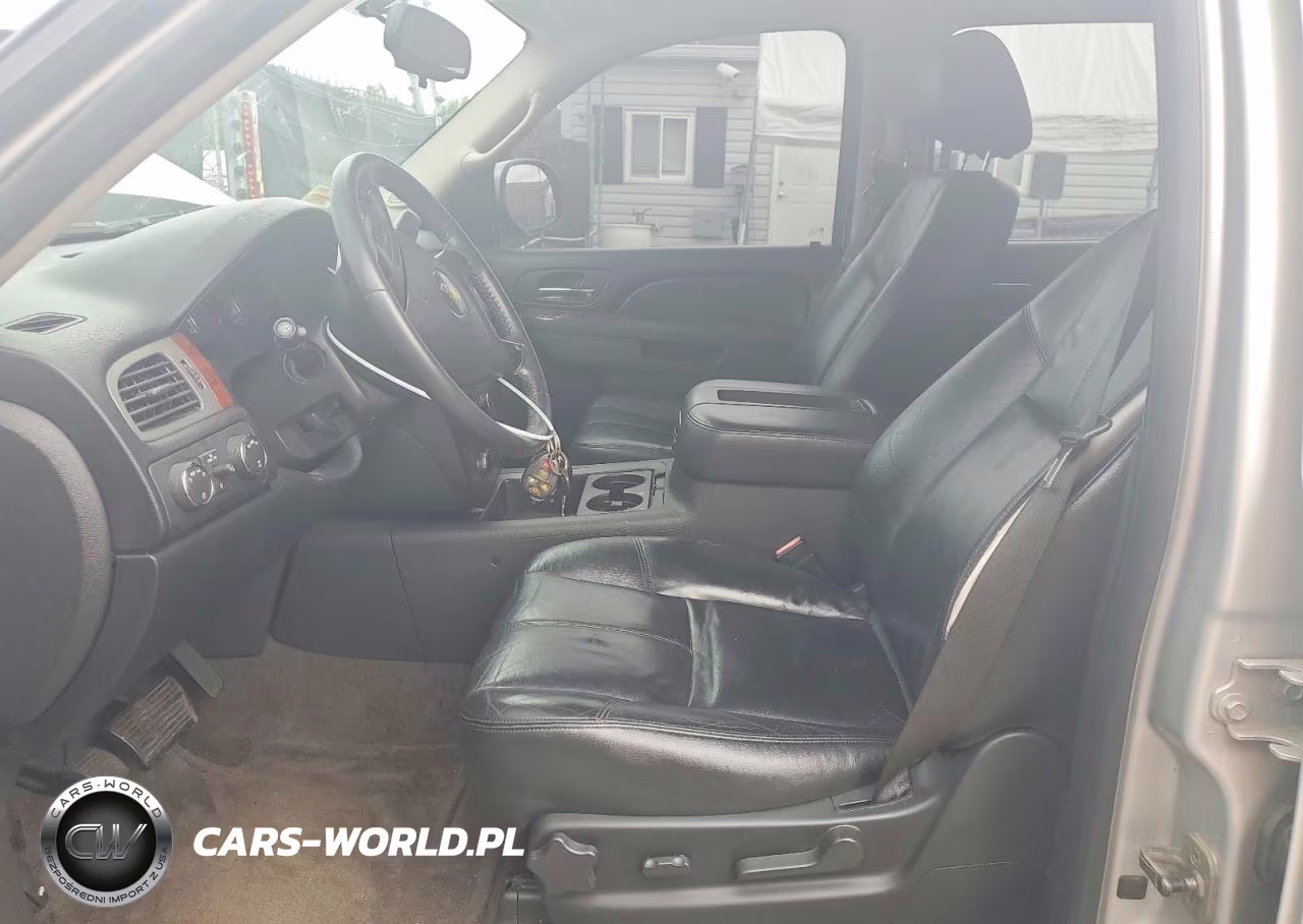 2010 Chevrolet Tahoe K1500 Lt VIN:1GNUKBE05AR127167 - 7