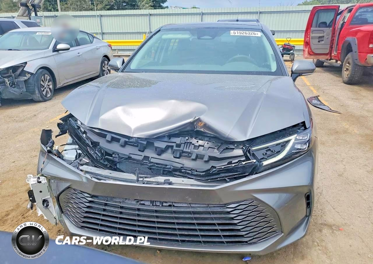 2026 Toyota Camry Xle VIN:4T1DAACK1TU695535 - 5