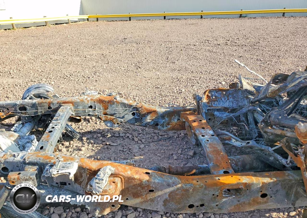 2025 Ford F150 Xlt VIN:1FTFW3L85SKE19982 - 10
