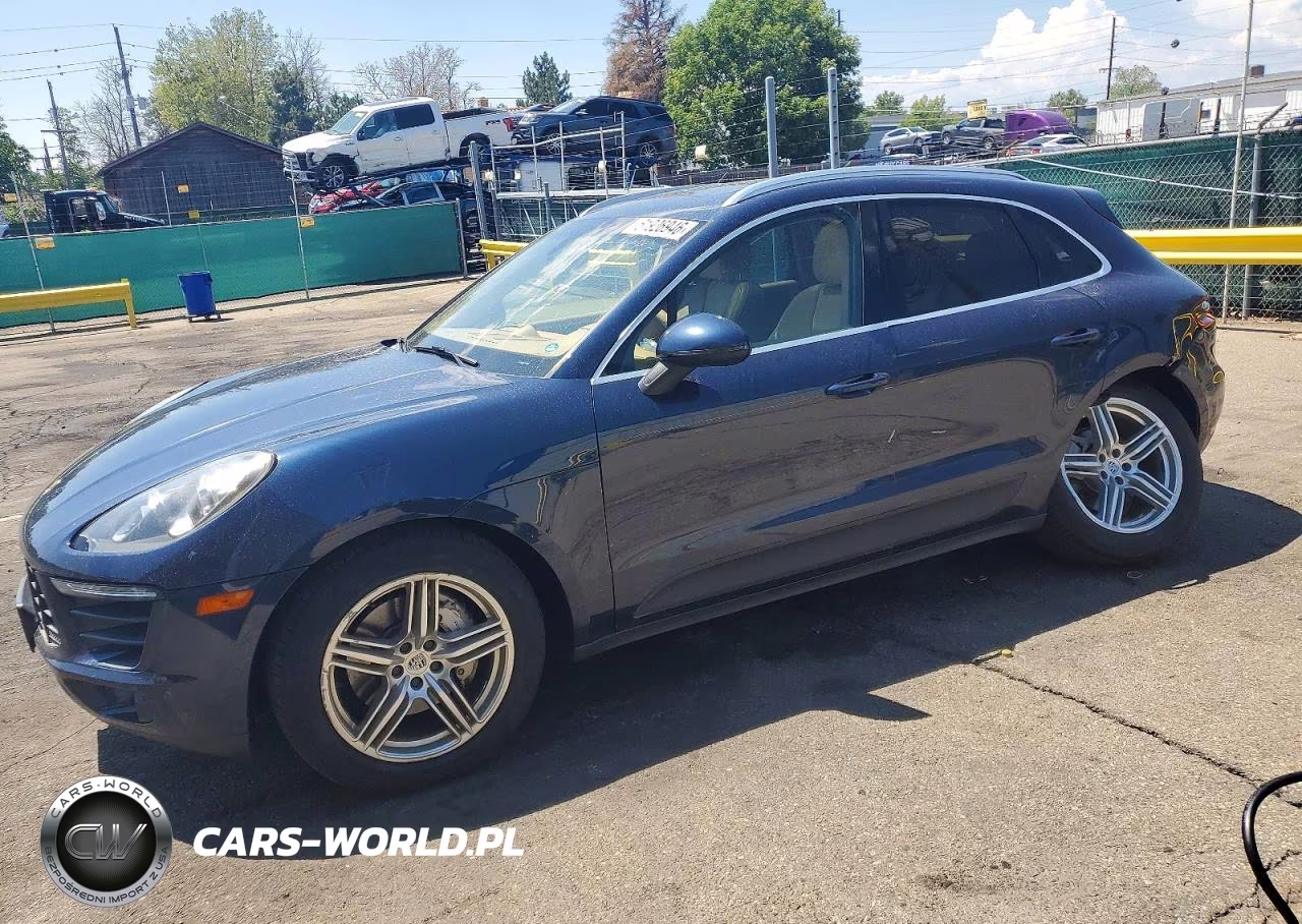 2015 Porsche Macan S