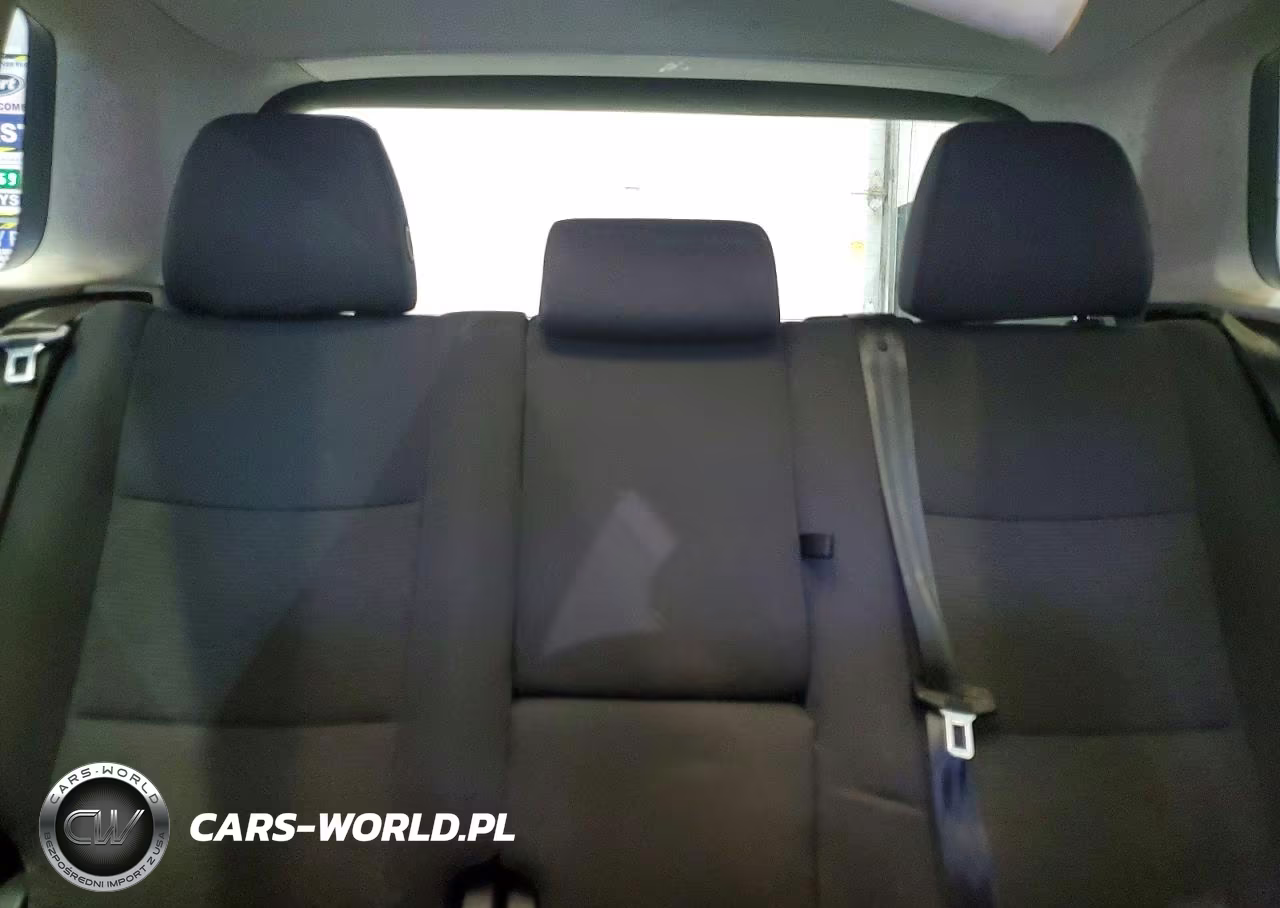 2013 Volkswagen Tiguan S VIN:WVGBV3AX2DW578185 - 10