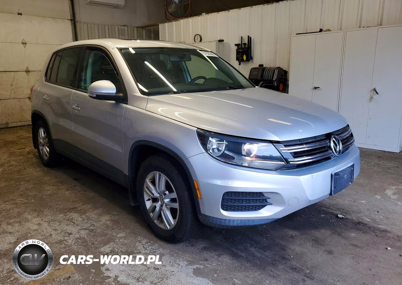 2013 Volkswagen Tiguan S VIN:WVGBV3AX2DW578185 - 4