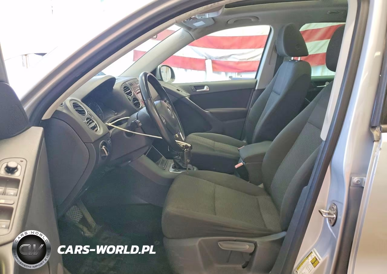 2013 Volkswagen Tiguan S VIN:WVGBV3AX2DW578185 - 7