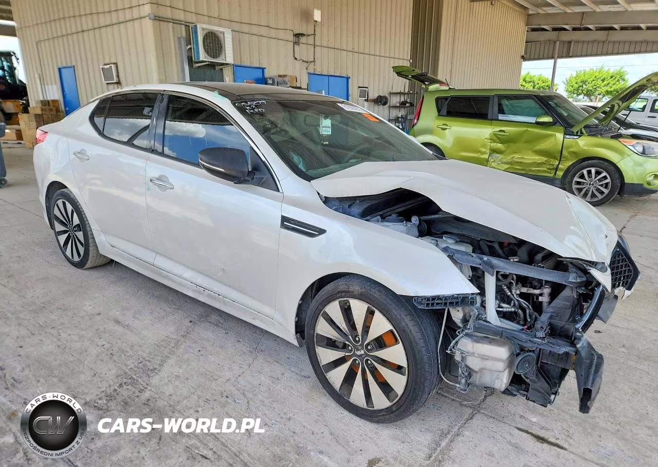 2012 Kia Optima Sx VIN:5XXGR4A63CG058279 - 4