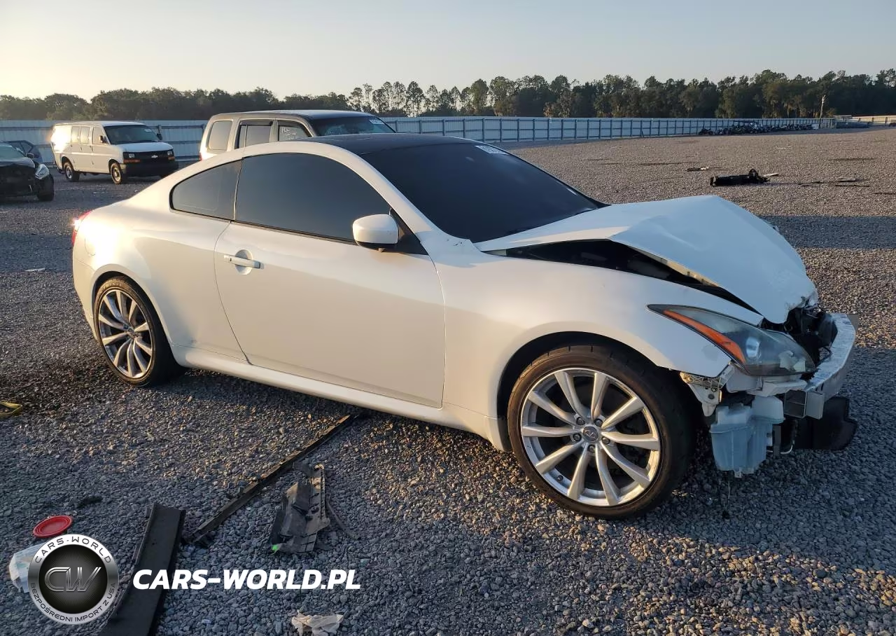 2015 Infiniti Q60 Coupe VIN:JN1CV6EK5FM870567 - 4