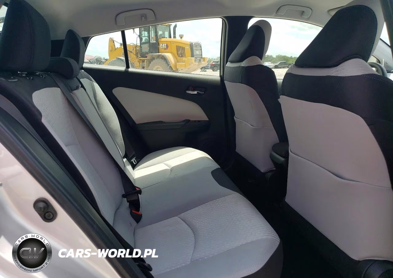 2017 Toyota Prius Two VIN:JTDKBRFU5H3545543 - 11