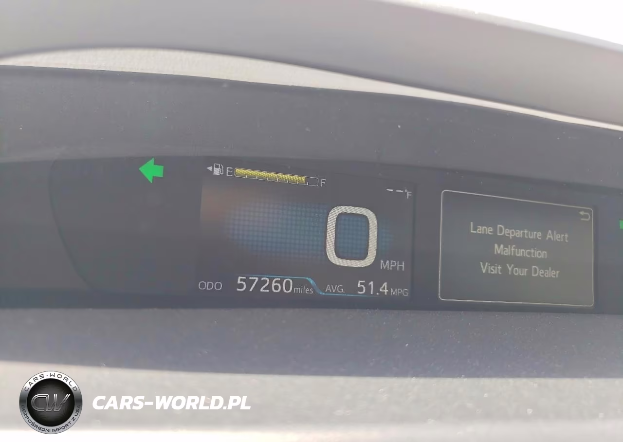 2017 Toyota Prius Two VIN:JTDKBRFU5H3545543 - 9
