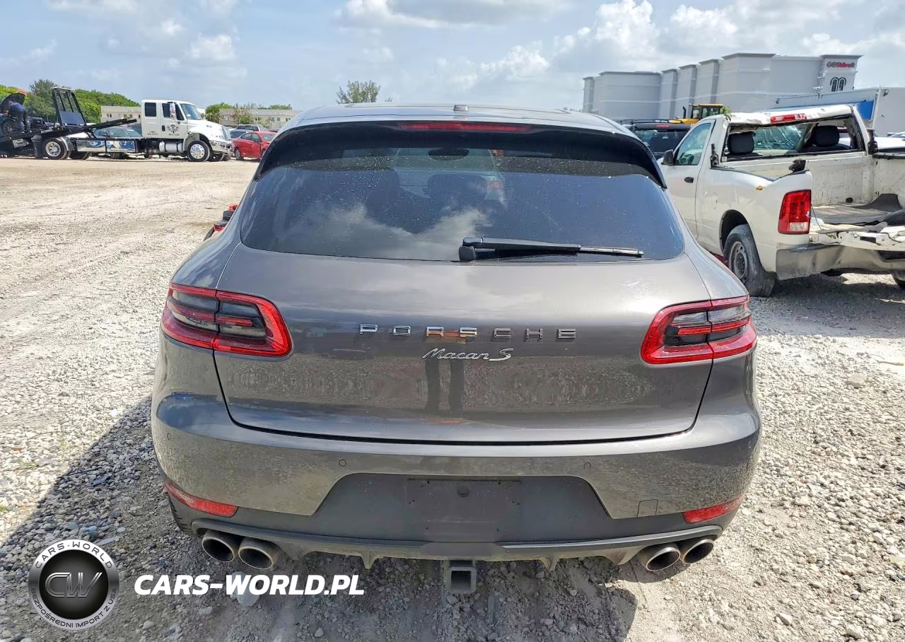 2016 Porsche Macan S VIN:WP1AB2A55GLB40847 - 6
